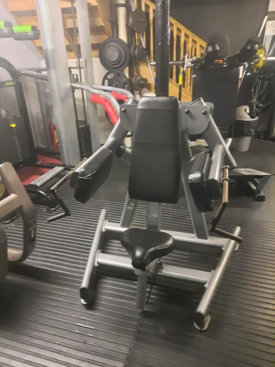 Gym equipment - Image 2