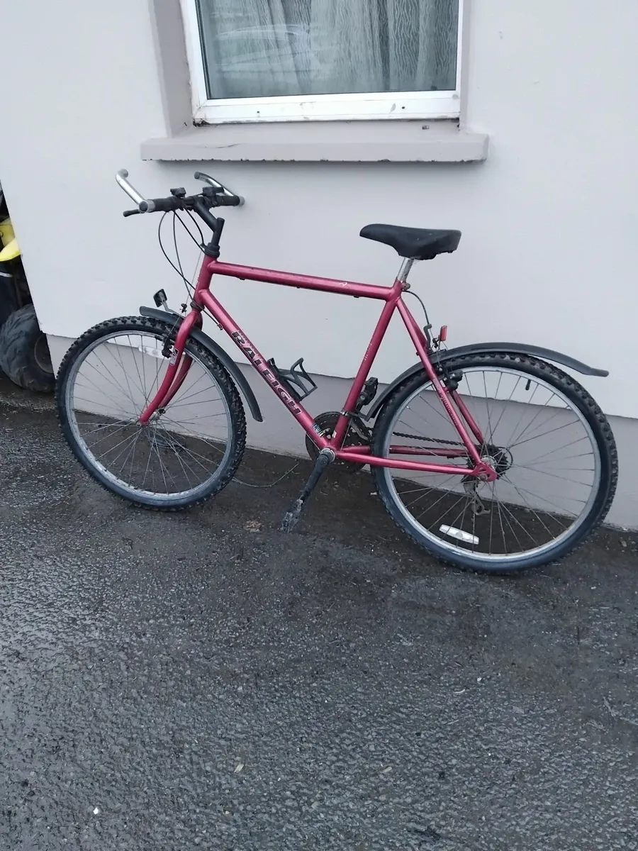 Raleigh bike 26inch everything working 💯 - Image 3