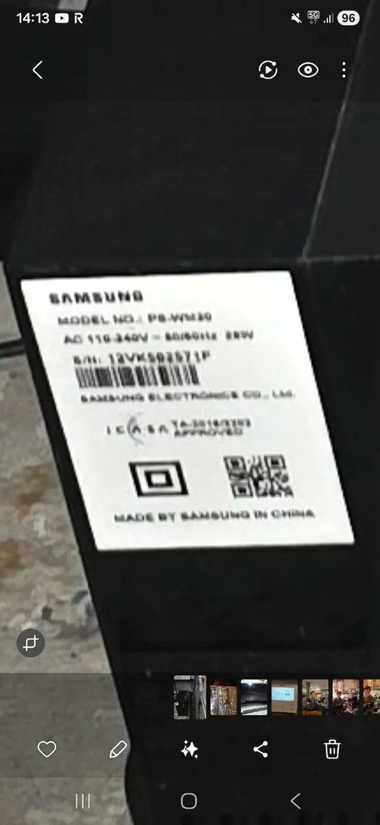 Samsung smart TV 48" with sub woofer and soundbar - Image 1