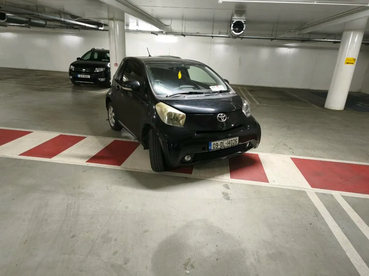 Toyota IQ - Image 2