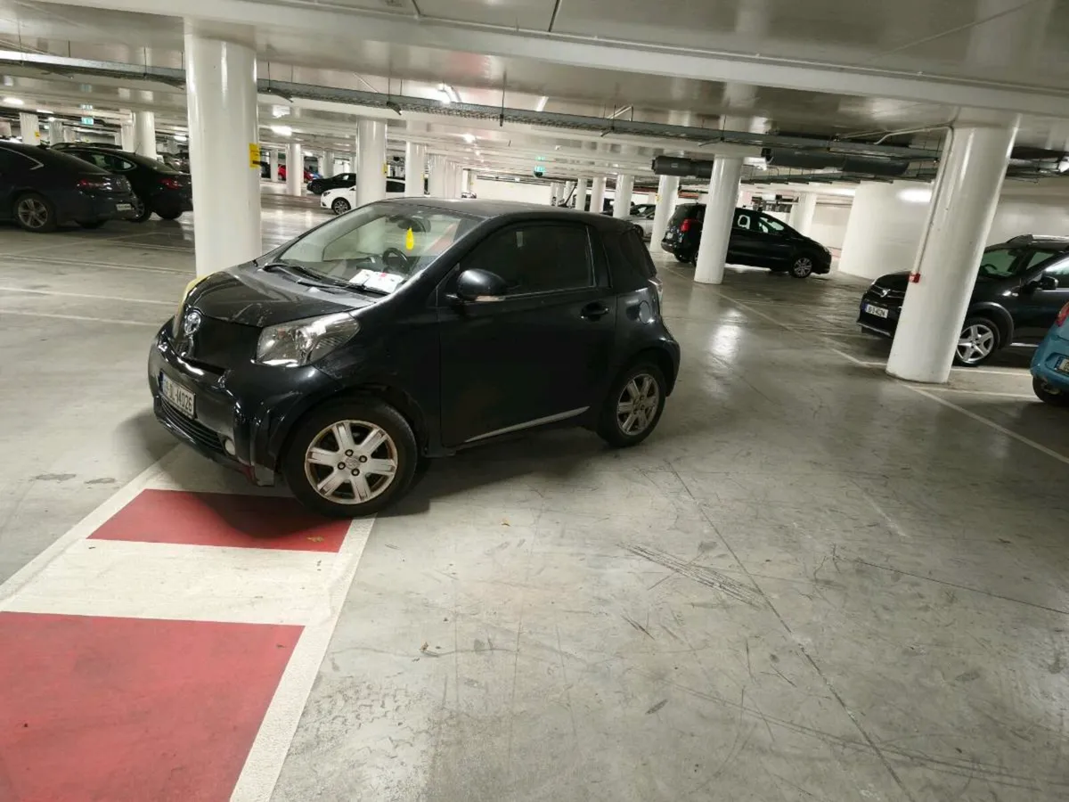 Toyota IQ - Image 3