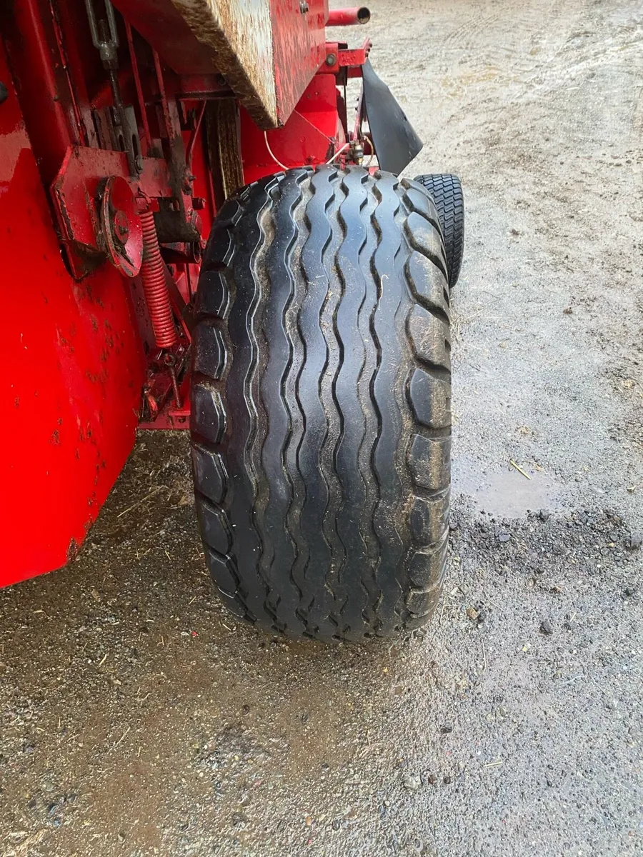 Welger RP 200 Master round bailer - Image 1