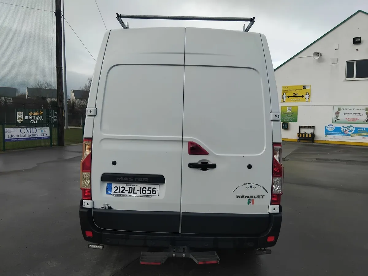 Renault Master 2021 - Image 1
