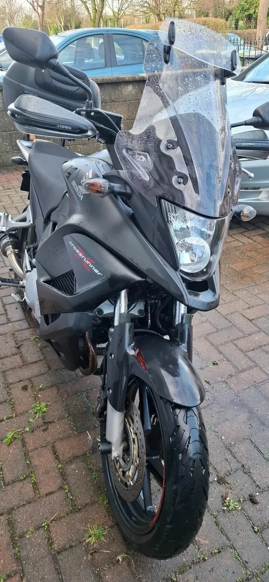 Honda VFR800X Crossrunner - Image 2