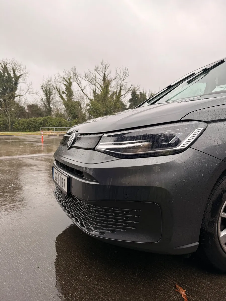 Volkswagen Caddy 2022 - Image 2