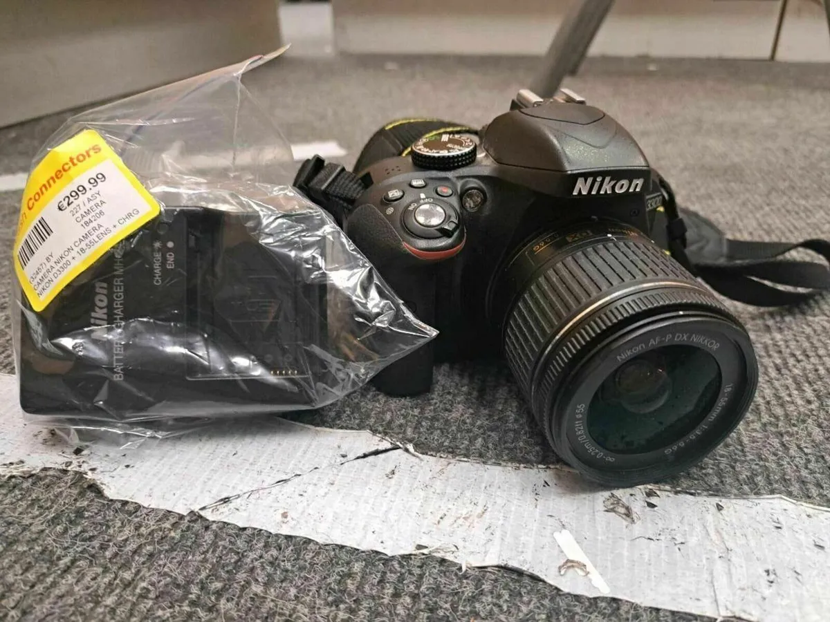 Nikon D3300 - Image 1