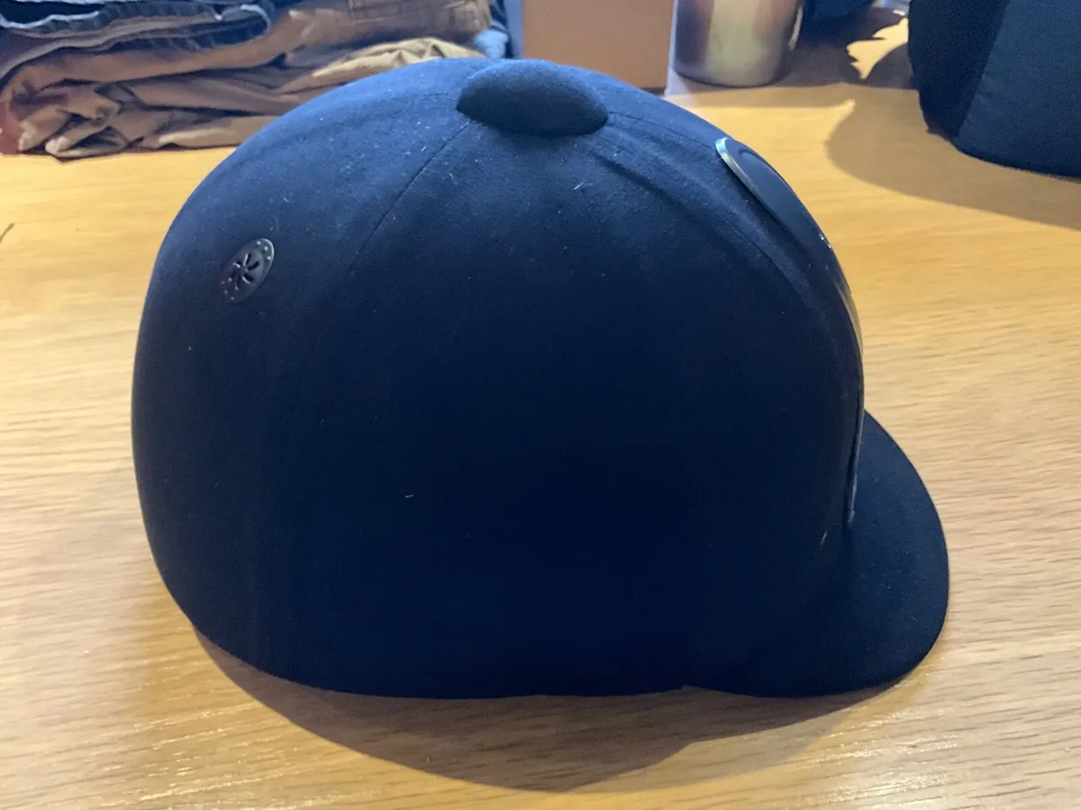 Harry Hall Legand Riding Hat Size 60/7-3/8th - Image 4