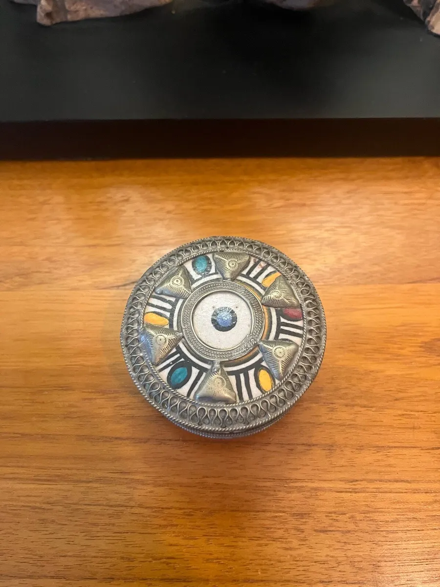 Vintage Moroccan Handmade Pill box - Image 3