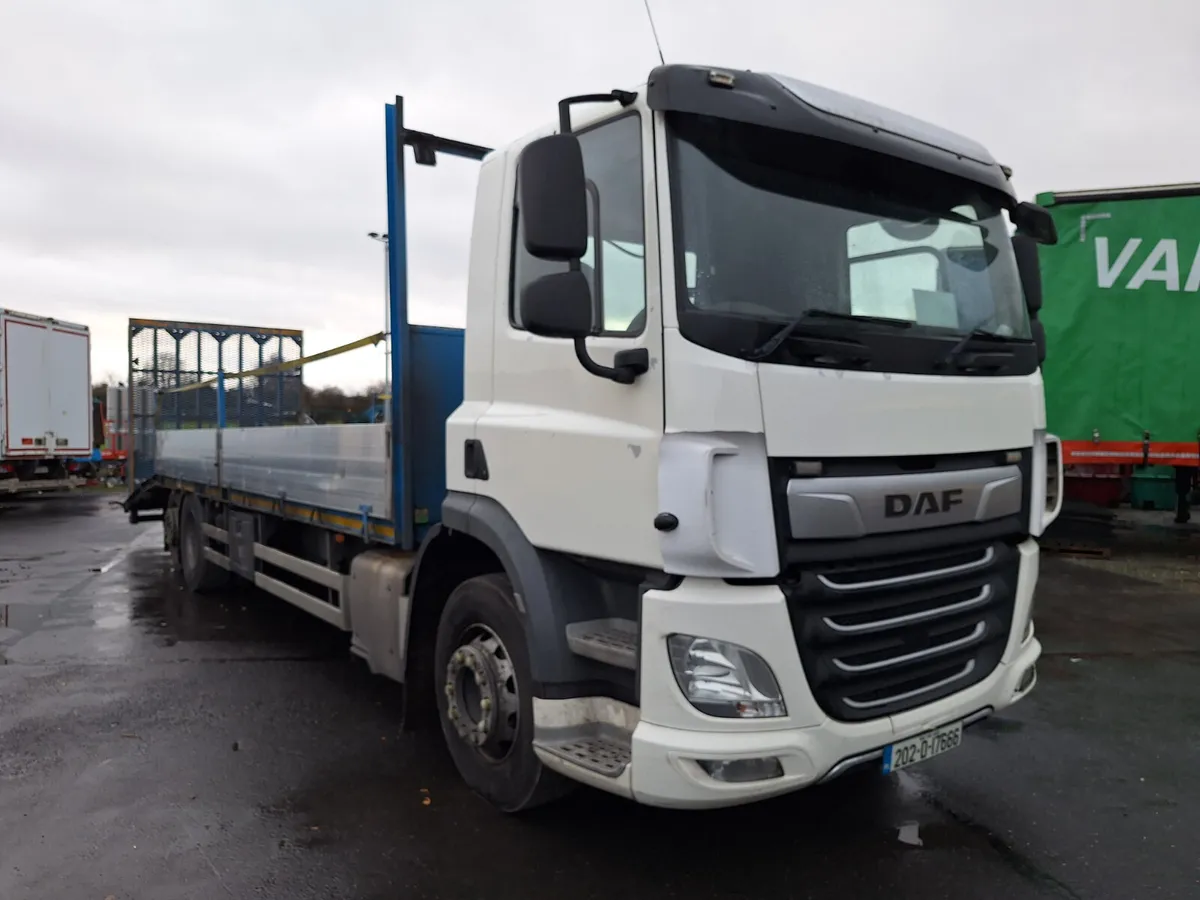 2020 DAF CF FAR 340 Auto 2DR Truck For Auction - Image 3