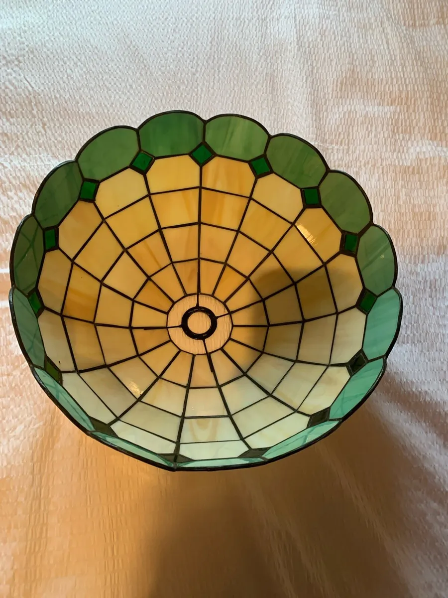 Tiffany Lamp Shade - Image 3