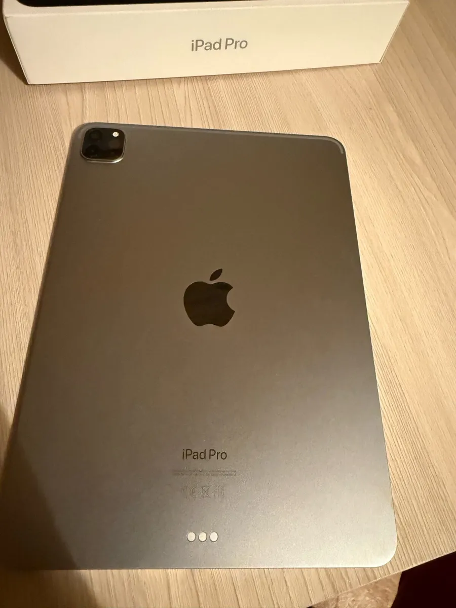 iPad Pro M2 2022 11Inch 128GB Wi-Fi - Image 3