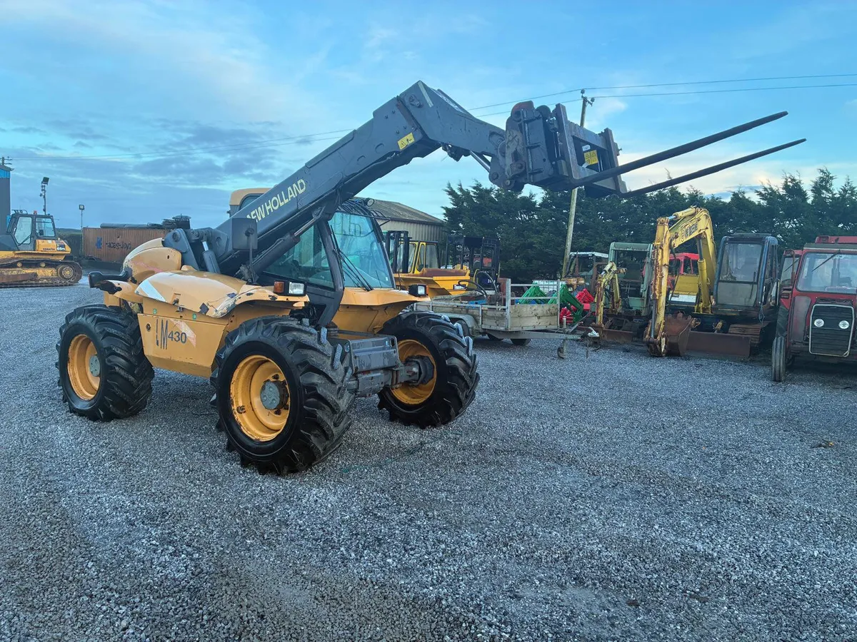 Newholland telehandler - Image 1