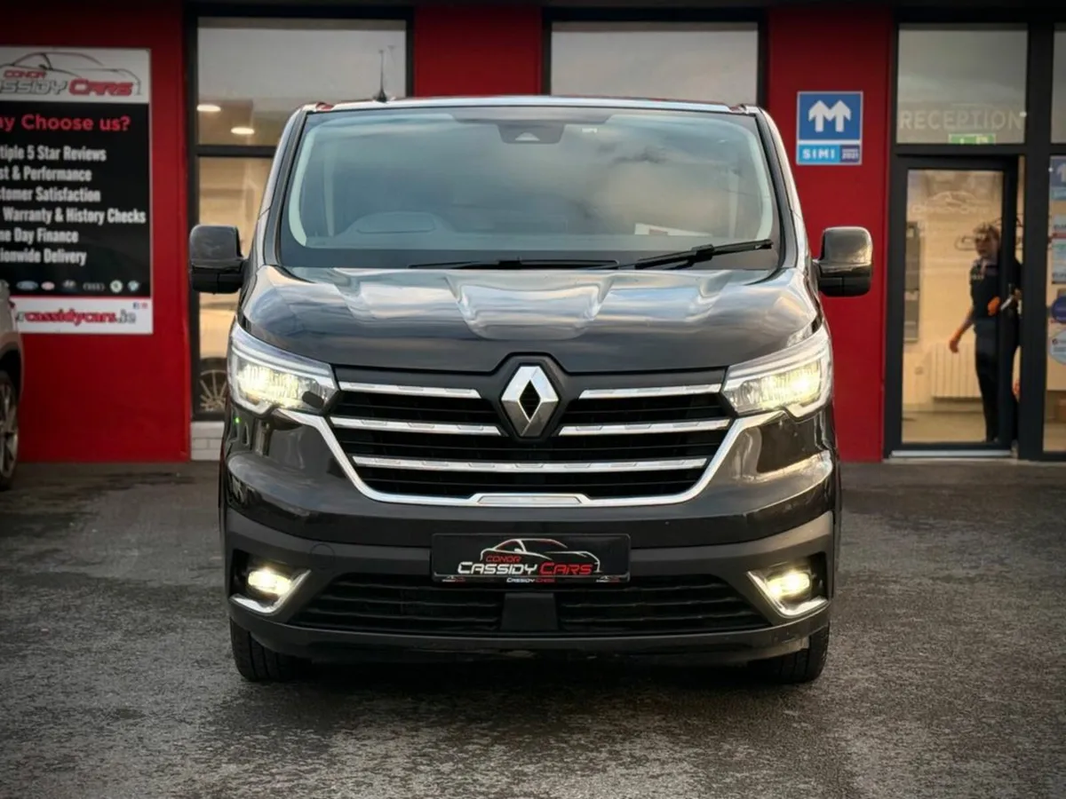 Renault Trafic LL30 SPORT PLUS DC // HIGH SPEC // - Image 2