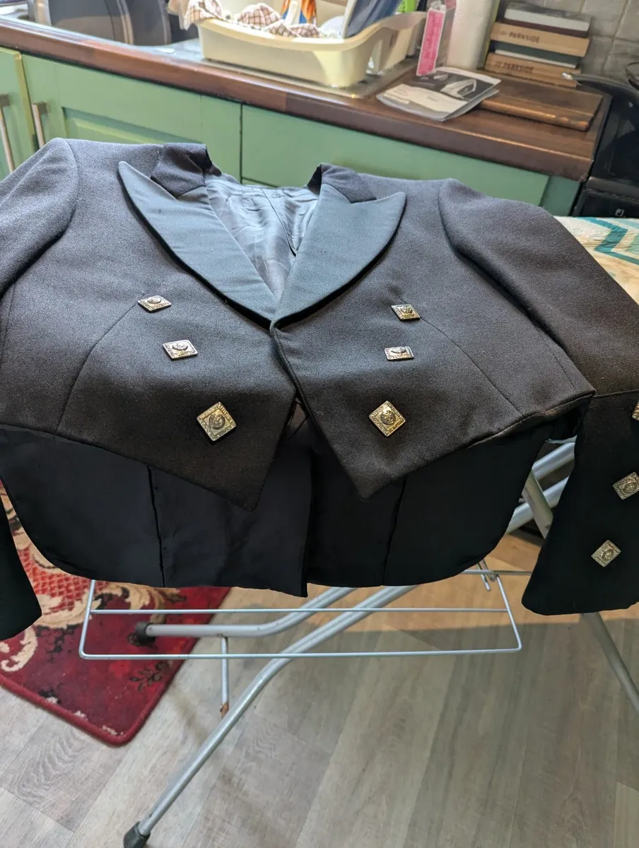 Gents Kilt Outfit - Image 3