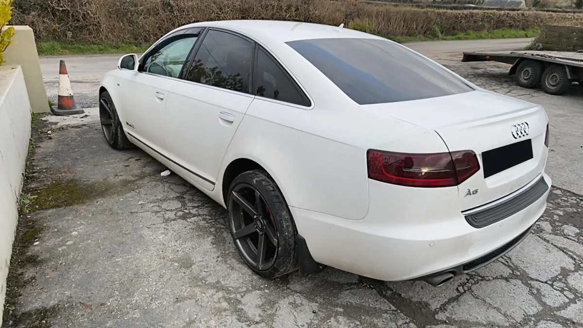 2010 AUDI A6 2.0 DIESEL FOR BREAKING - Image 2