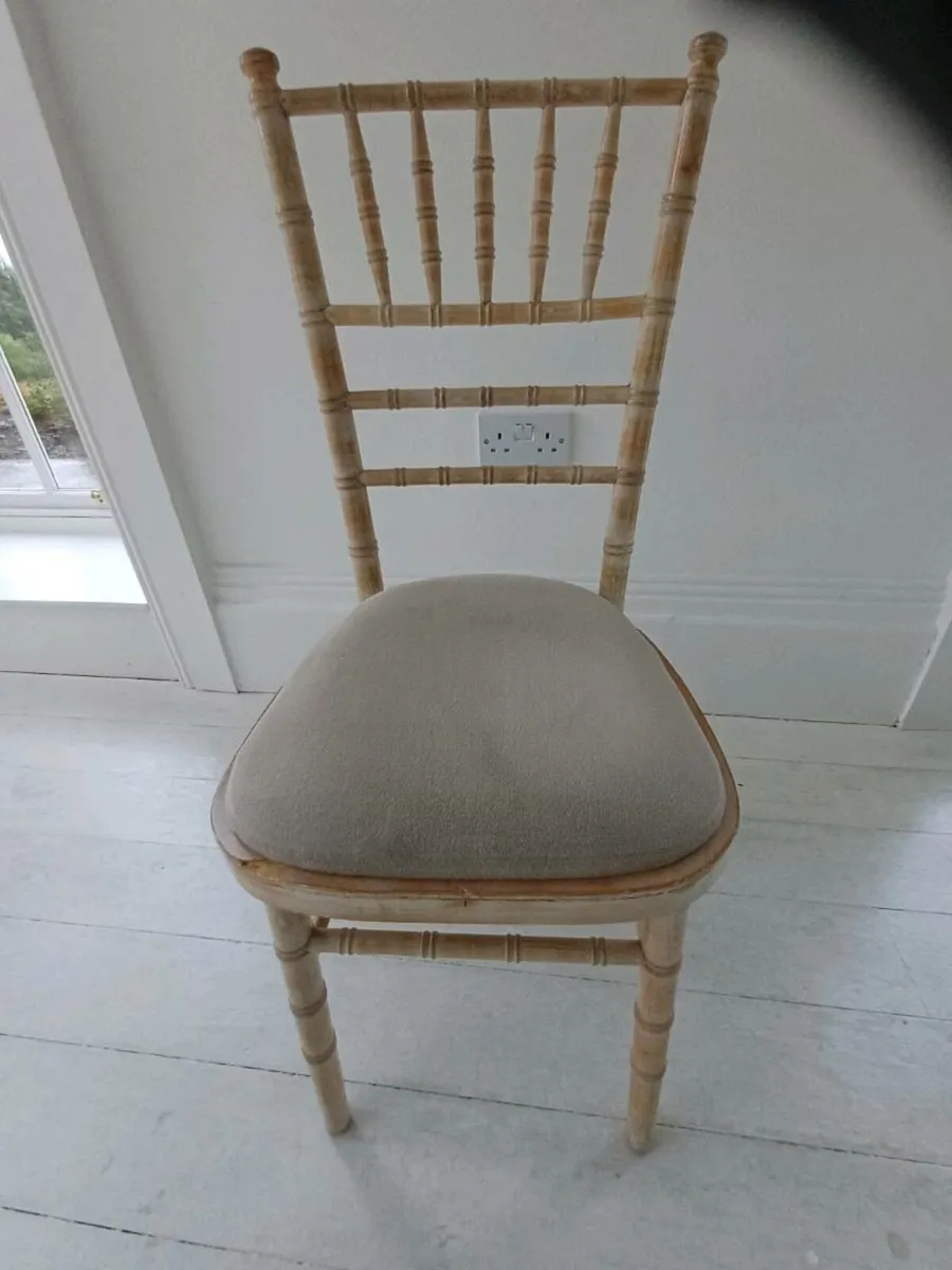 Chivary banqueting chairs - Image 1