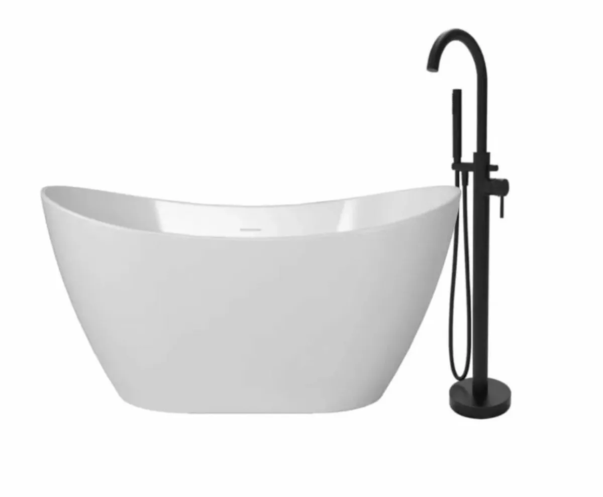 Free Standing Bath With Curve Floor Standing Bath - Image 3
