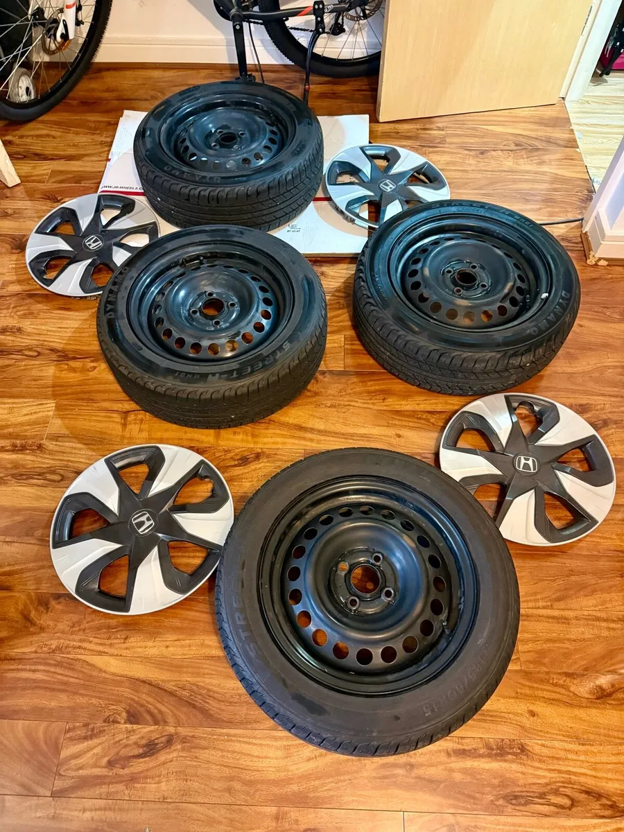 Wheels with brand new tyres for Honda fit - Image 2