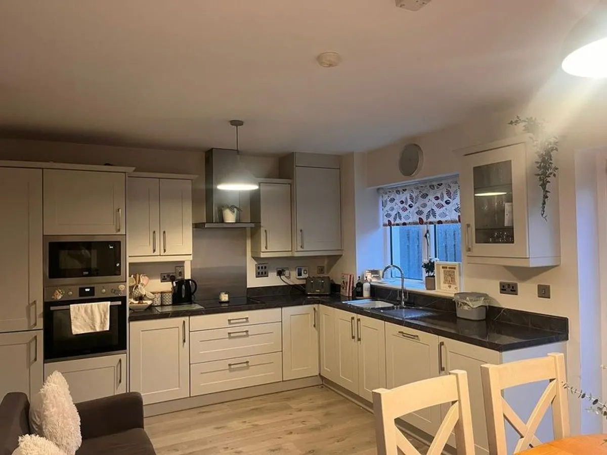 kitchen for sale - Image 1