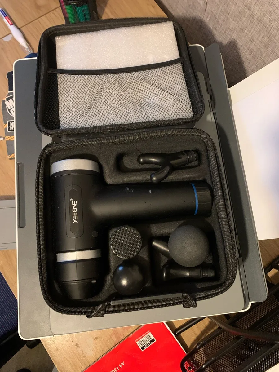 Yeone massage gun - Image 1