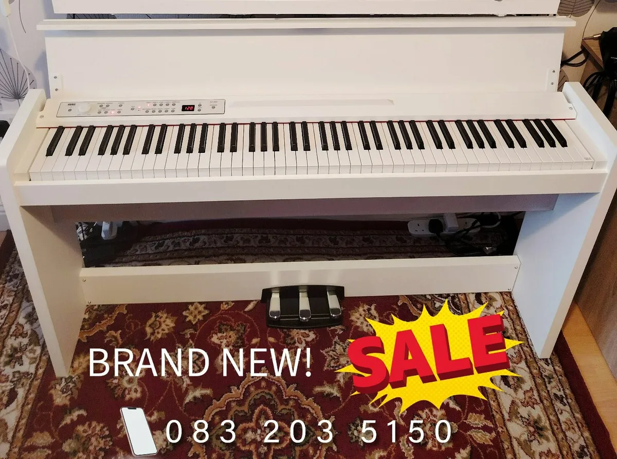 Beautiful KORG LP380-U Digital Piano - BRAND NEW - Image 1