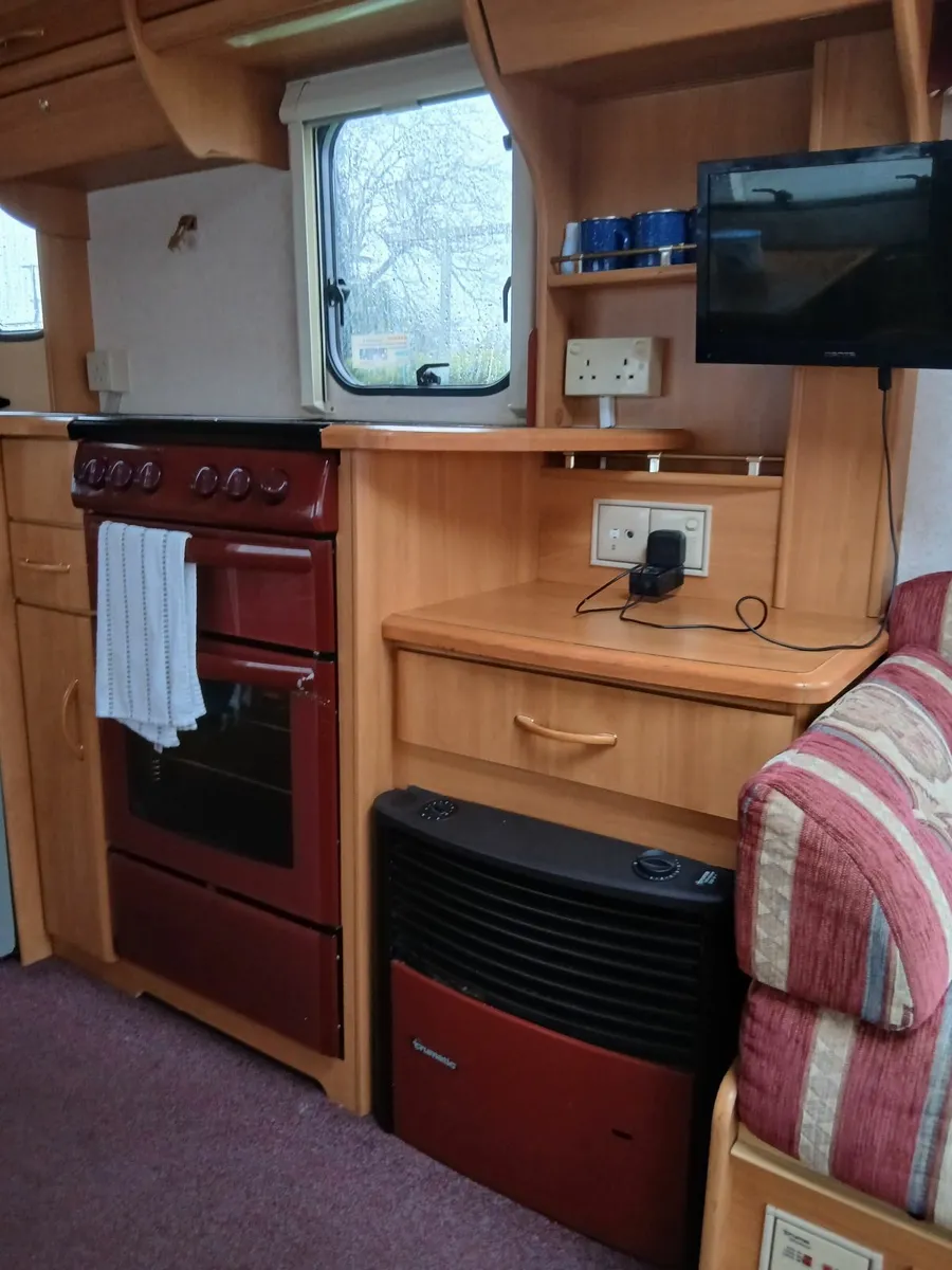 4 berth Caravan - Image 2