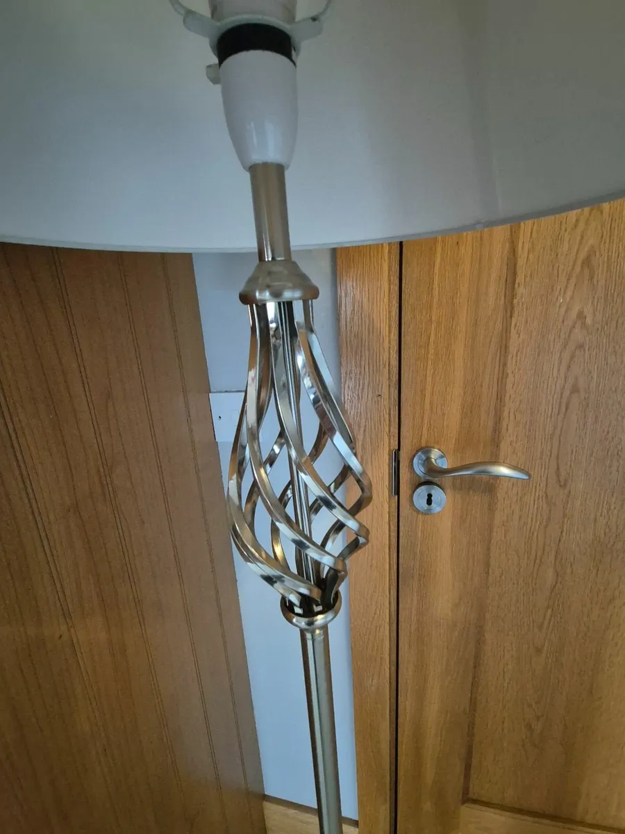 Floor Lamp - Image 3