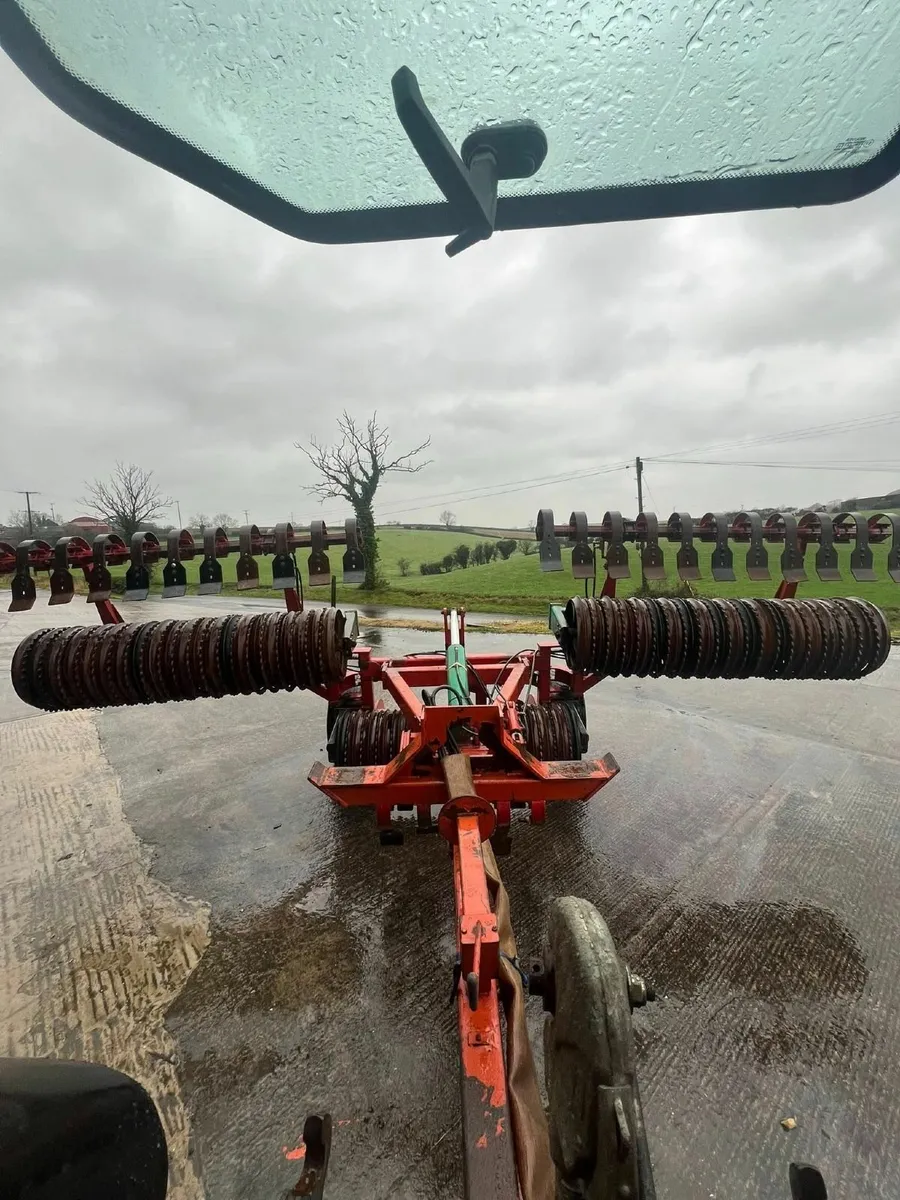 Kverneland 6.3m Rolls - Image 4