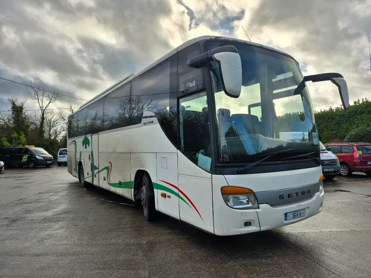 2006 mercedes setra 51 seater sold with cvrt - Image 3