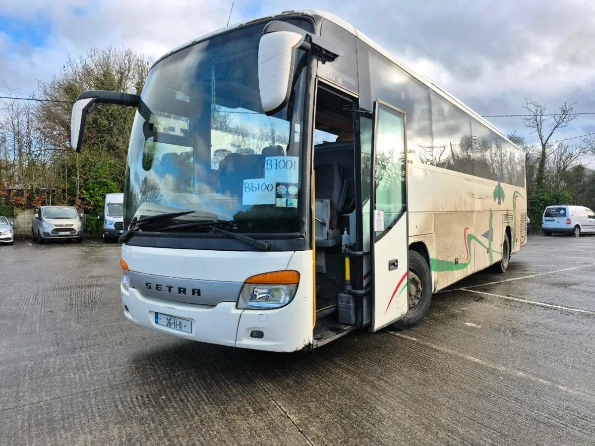 2006 mercedes setra 51 seater sold with cvrt - Image 1