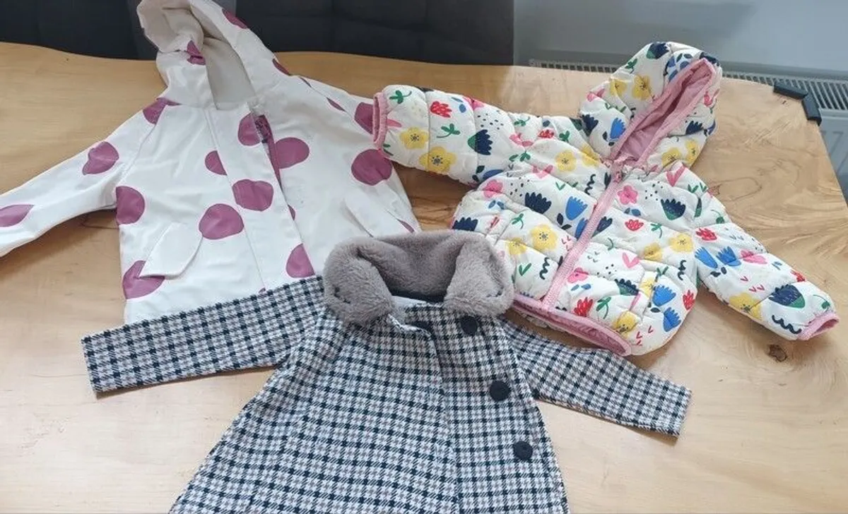 Baby girl clothes bundle 6-9 months - Image 2