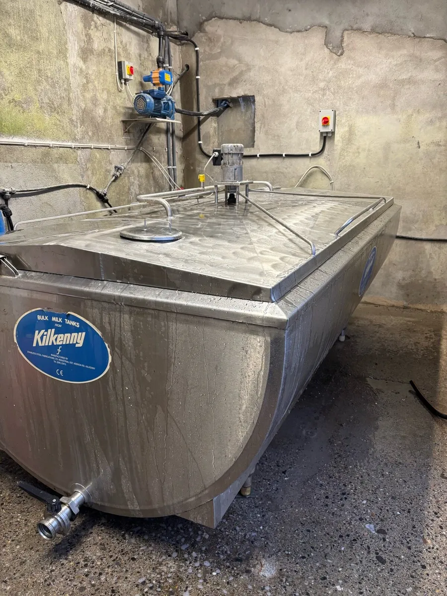 Kilkenny Milk Tank - Image 2