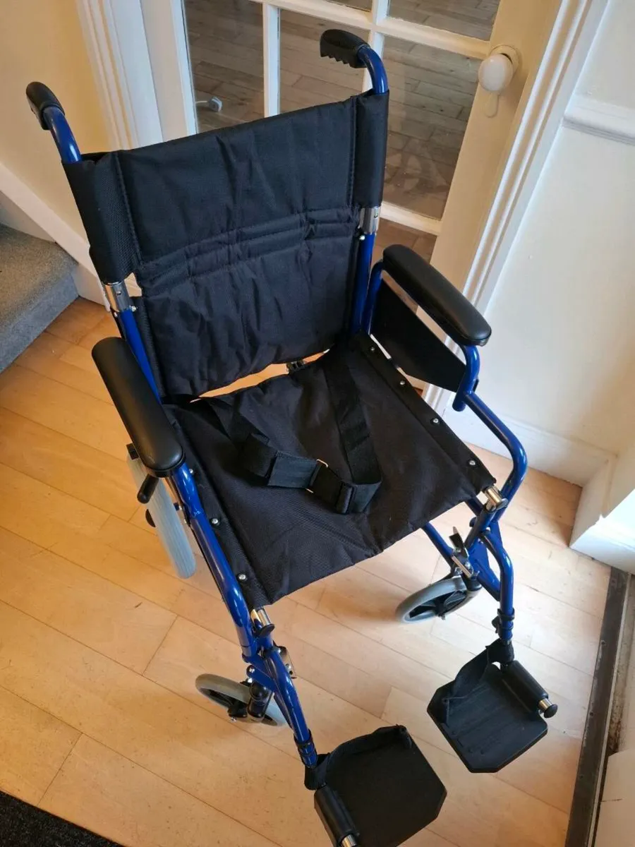Homecare Medical Wheelchair RRP €230 - Image 3