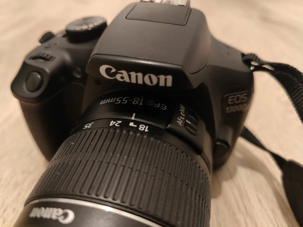 Canon EOS 1300d - Image 1