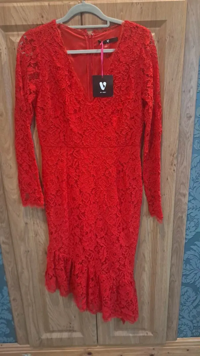 Womens dress - Image 1