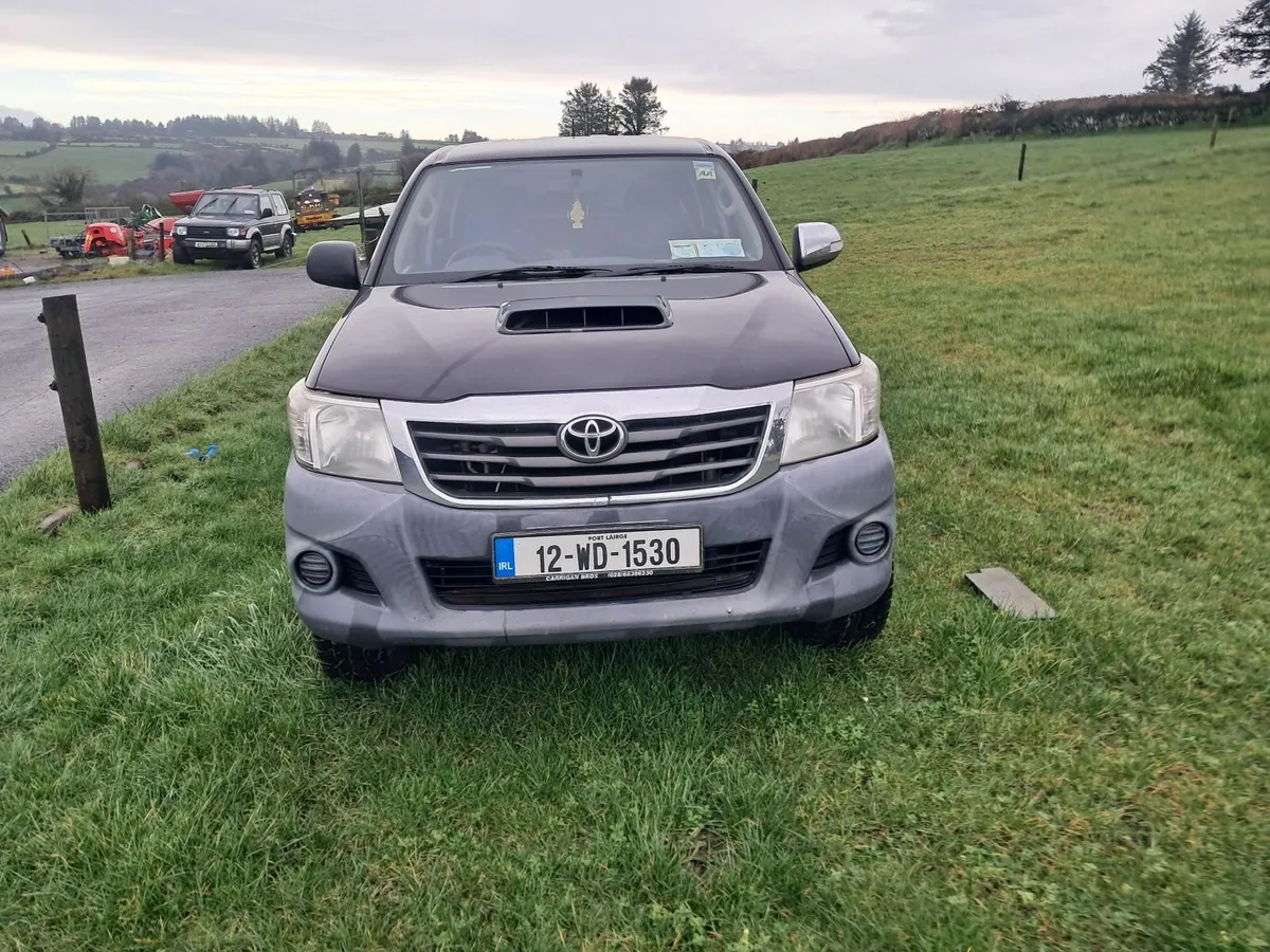 Toyota Hilux 2012 - Image 1