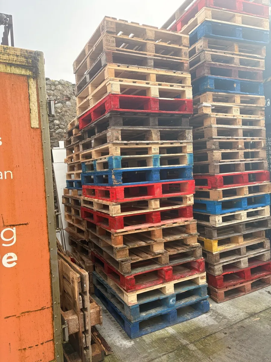 **€2.50** per pallet, possible delivery - Image 3