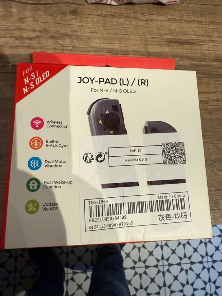 Brand new  Joy-Pad  controls for Nintendo Switch - Image 1