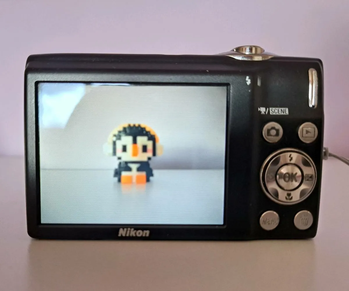Nikon Coolpix S3000 - Image 3