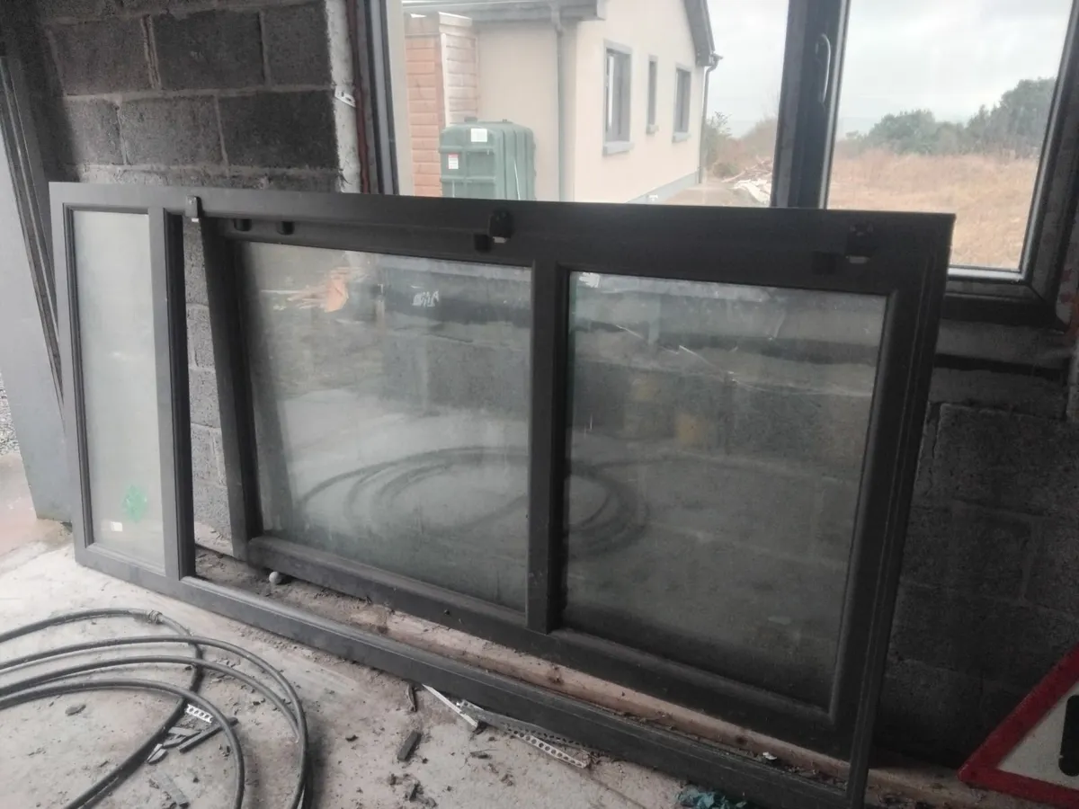 Window/door - Image 1