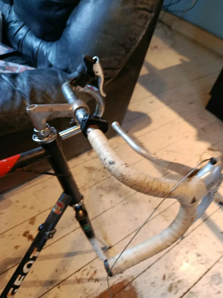 Peugeot 1980s road bike frame - Image 4