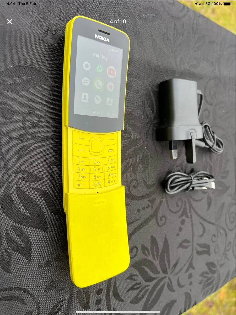 Nokia 8110 SPECIAL EDITION ‘Matrix’ Bannana phone - Image 1