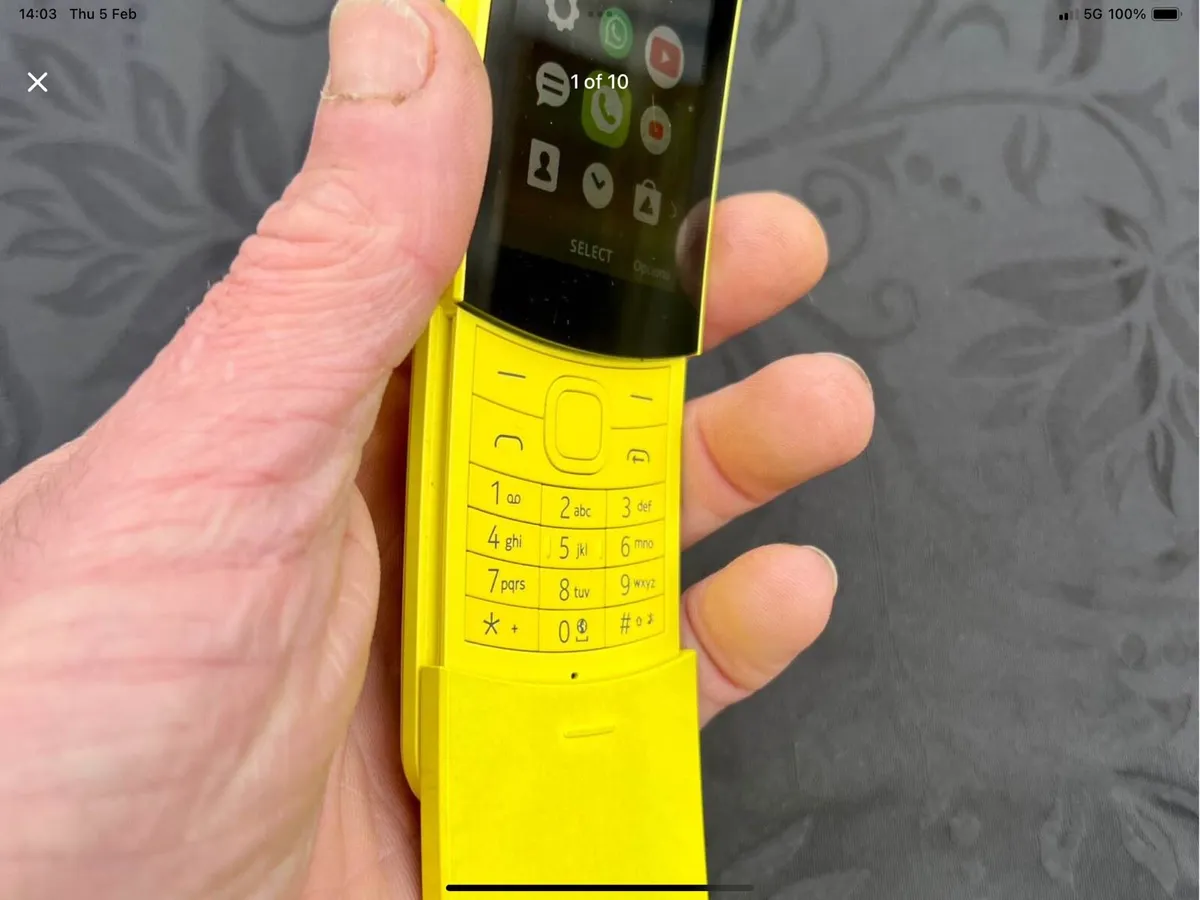 Nokia 8110 SPECIAL EDITION ‘Matrix’ Bannana phone - Image 2