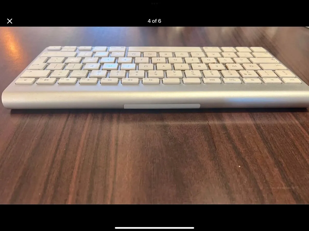 Apple Magic Keyboard - very good condition - Image 4