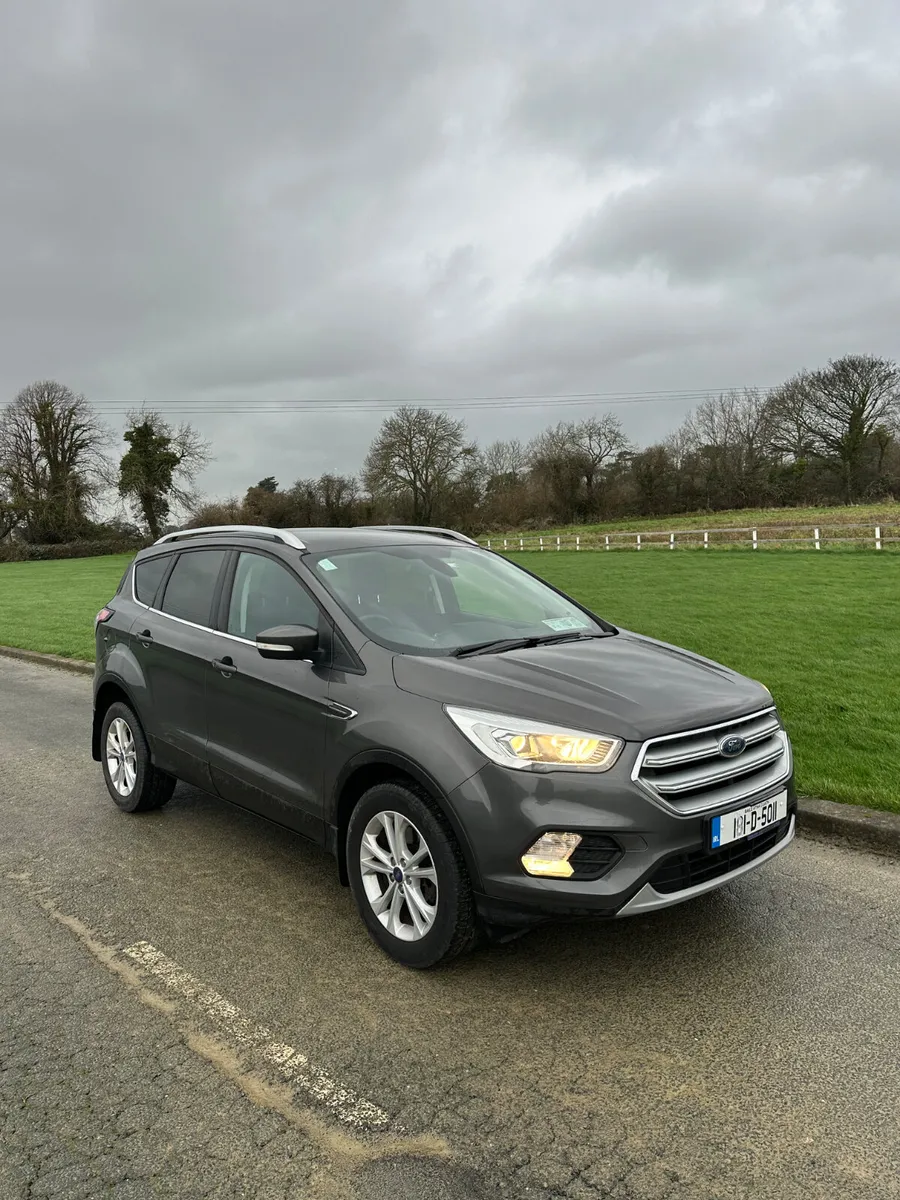 Ford Kuga Crewcab 2018 TAX/DOE 10/26 - Image 1