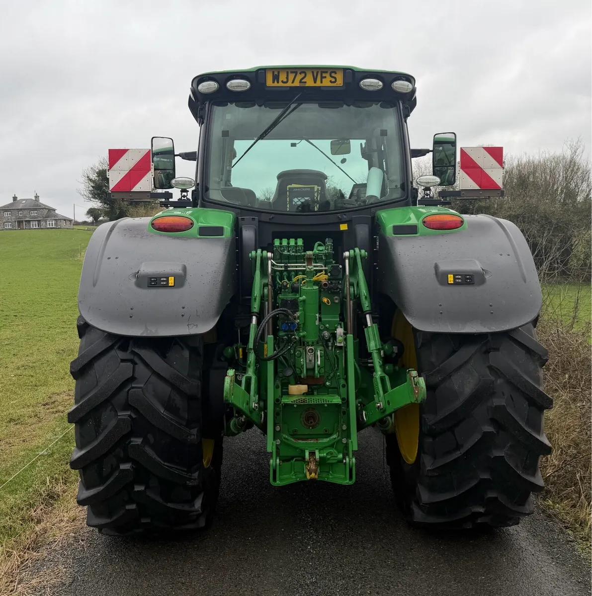 222 JOHN DEERE 6215R ULTIMATE EDITION - Image 3