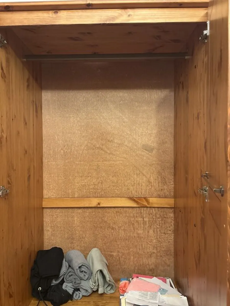 Wardrobe - Image 2