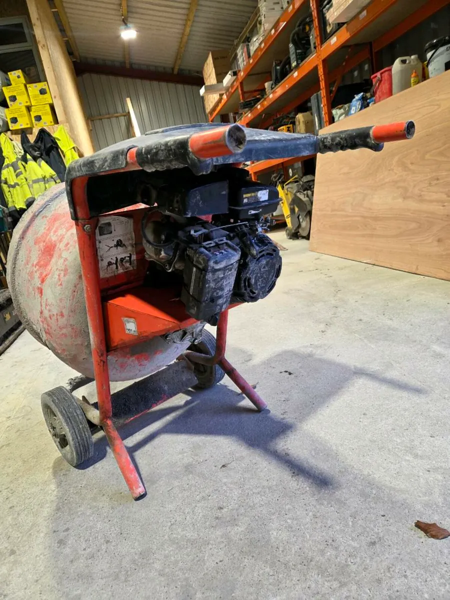 Cement mixer - Image 2