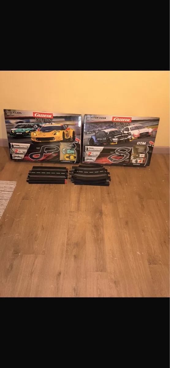 2 Scalextric and Carrera sets - Image 2