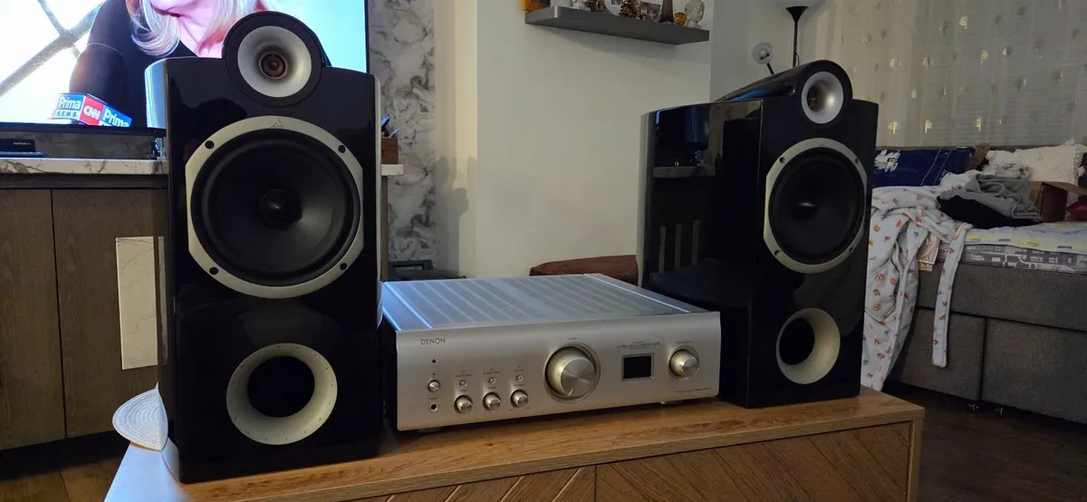 Triangle Theta Signature - Image 2